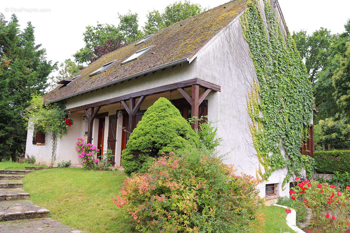 Maison à MONTFORT-L&#039;AMAURY