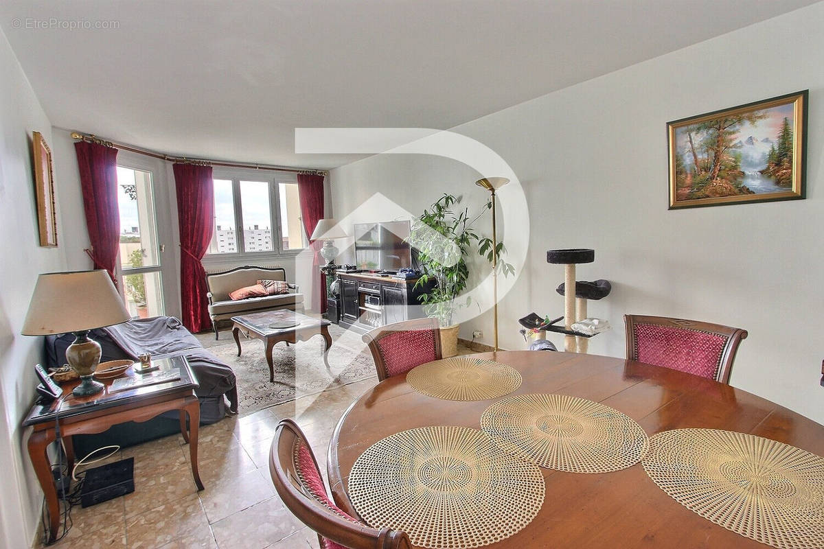 Appartement à ASNIERES-SUR-SEINE