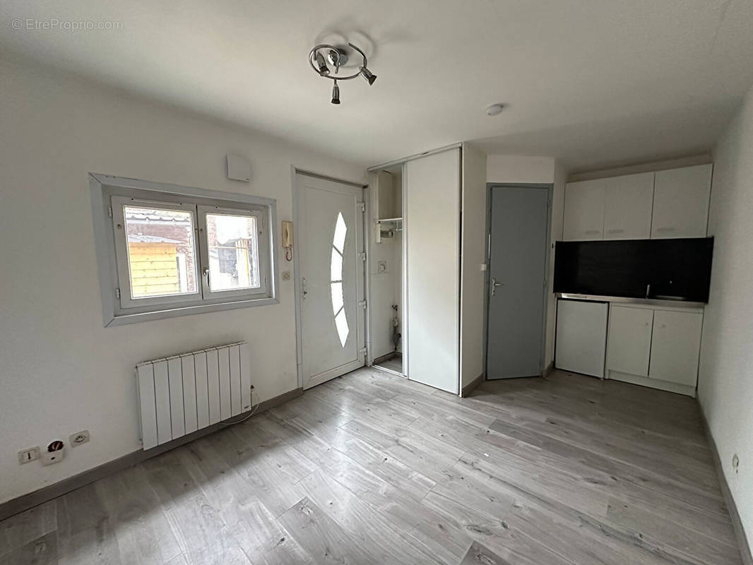 Appartement à DEVILLE-LES-ROUEN