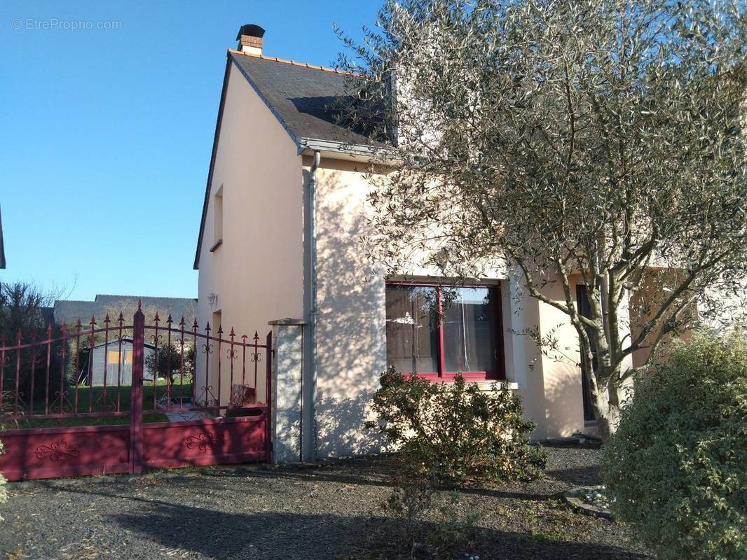 Maison à SAINTE-GEMMES-SUR-LOIRE