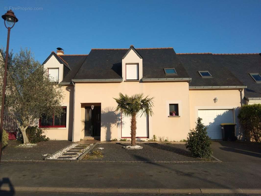 Maison à SAINTE-GEMMES-SUR-LOIRE