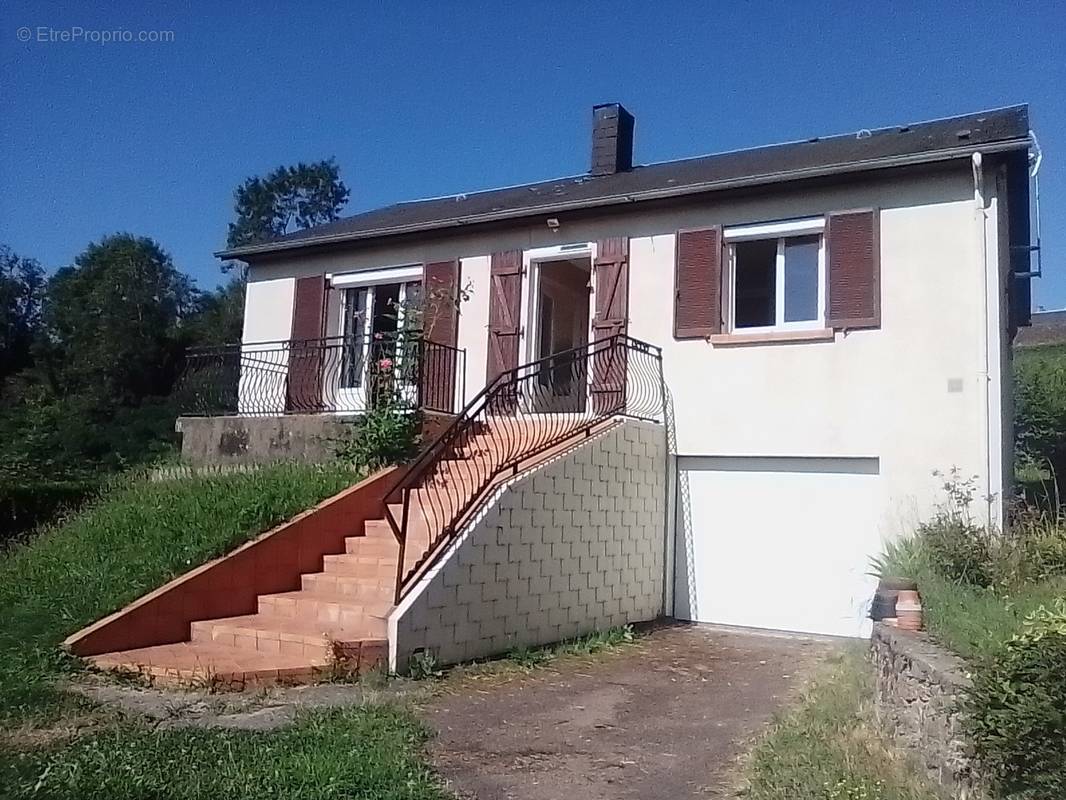 Maison à CHATEAU-CHINON(VILLE)