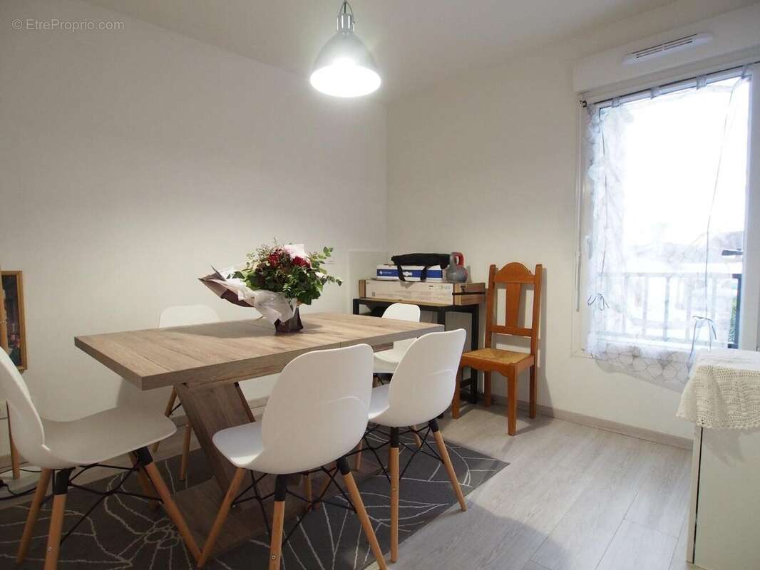 Appartement à HEROUVILLE-SAINT-CLAIR