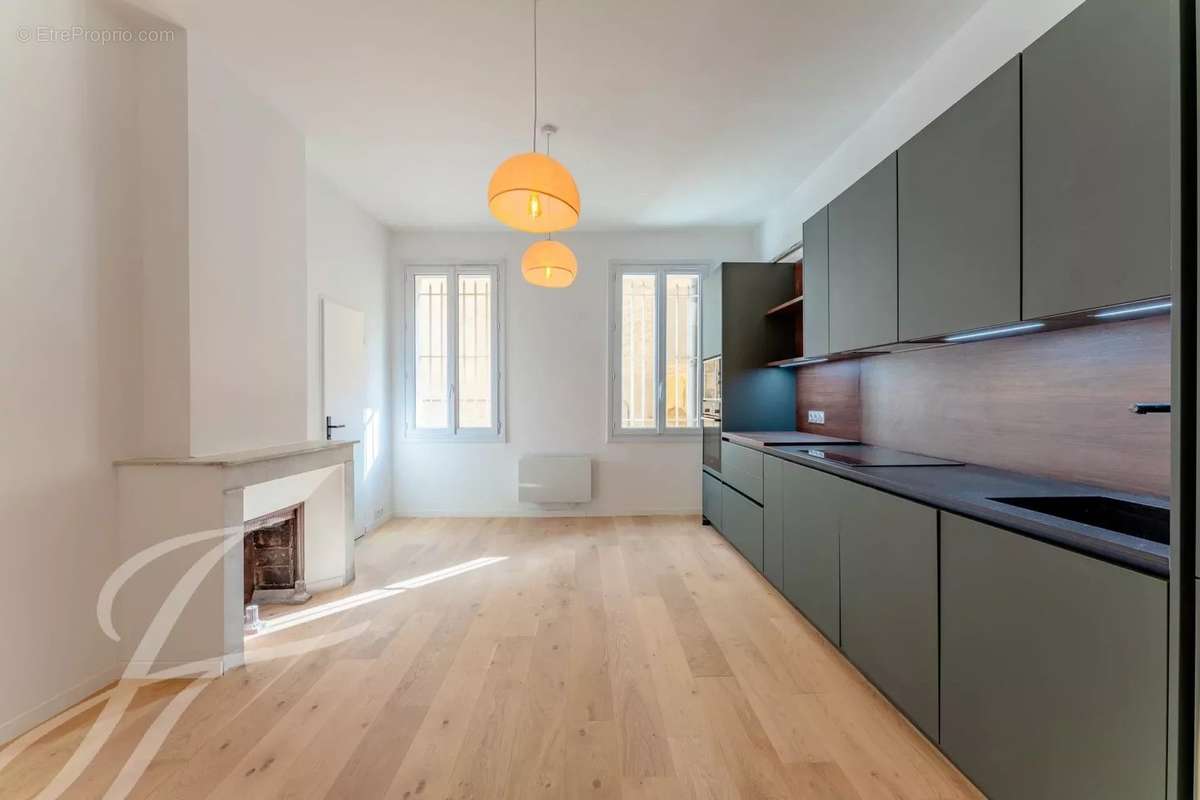 Appartement à AIX-EN-PROVENCE