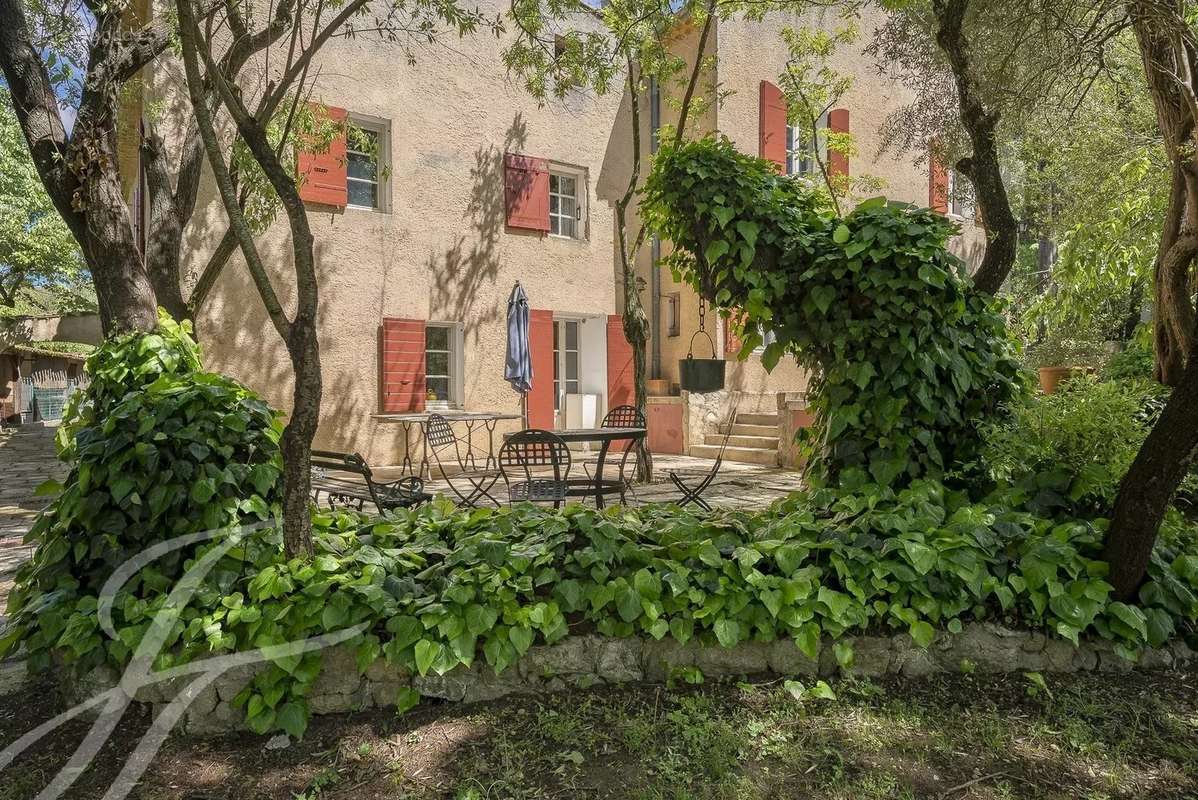 Maison à AIX-EN-PROVENCE