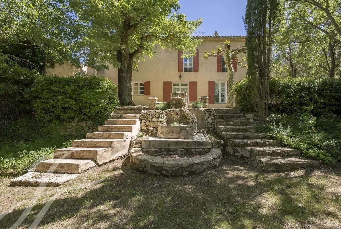 Maison à AIX-EN-PROVENCE