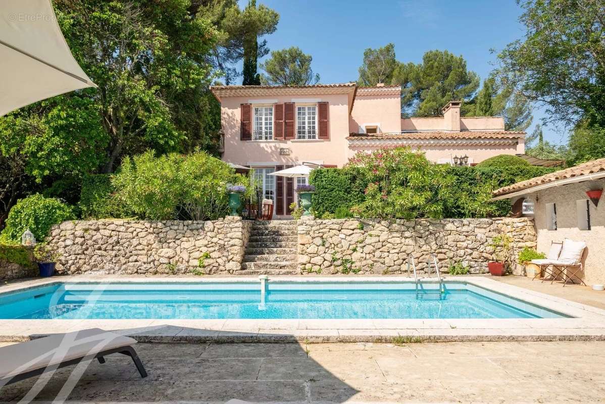 Maison à AIX-EN-PROVENCE