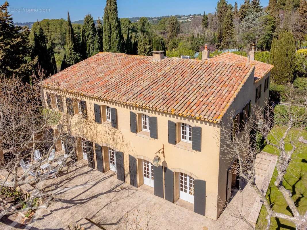 Maison à AIX-EN-PROVENCE