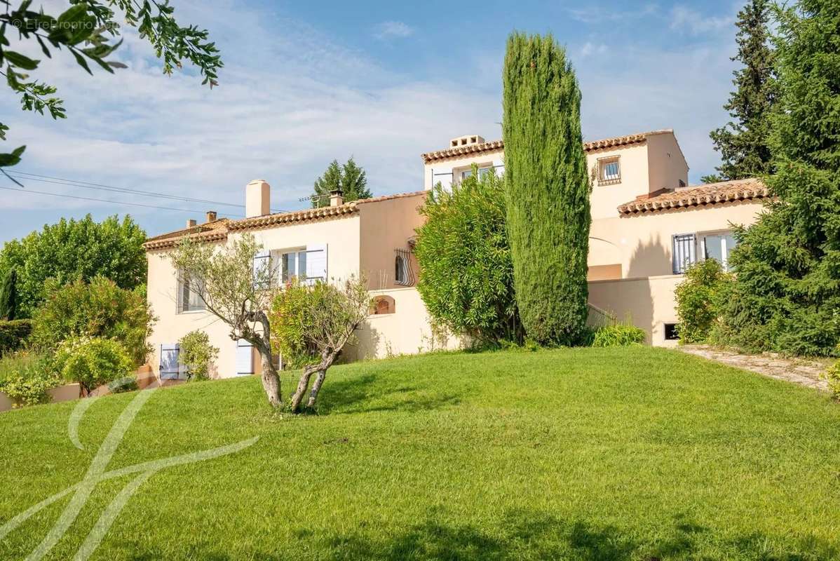 Maison à AIX-EN-PROVENCE