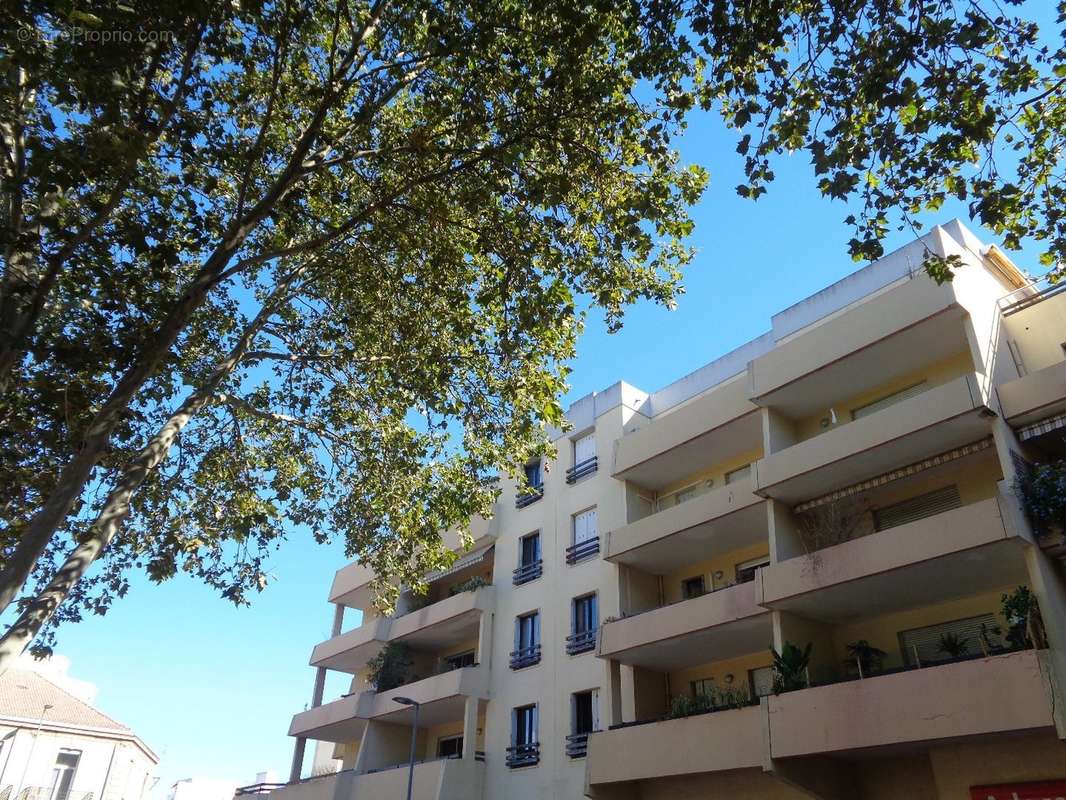 Appartement à BEZIERS