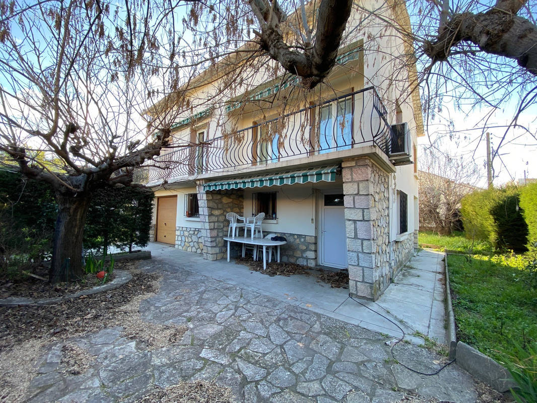 Maison à NIMES