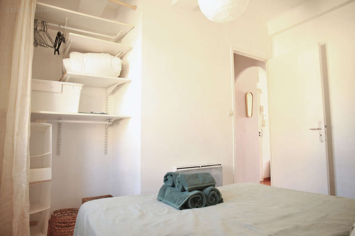 Appartement à MARSEILLE-6E