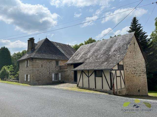 Maison à TREIGNAC