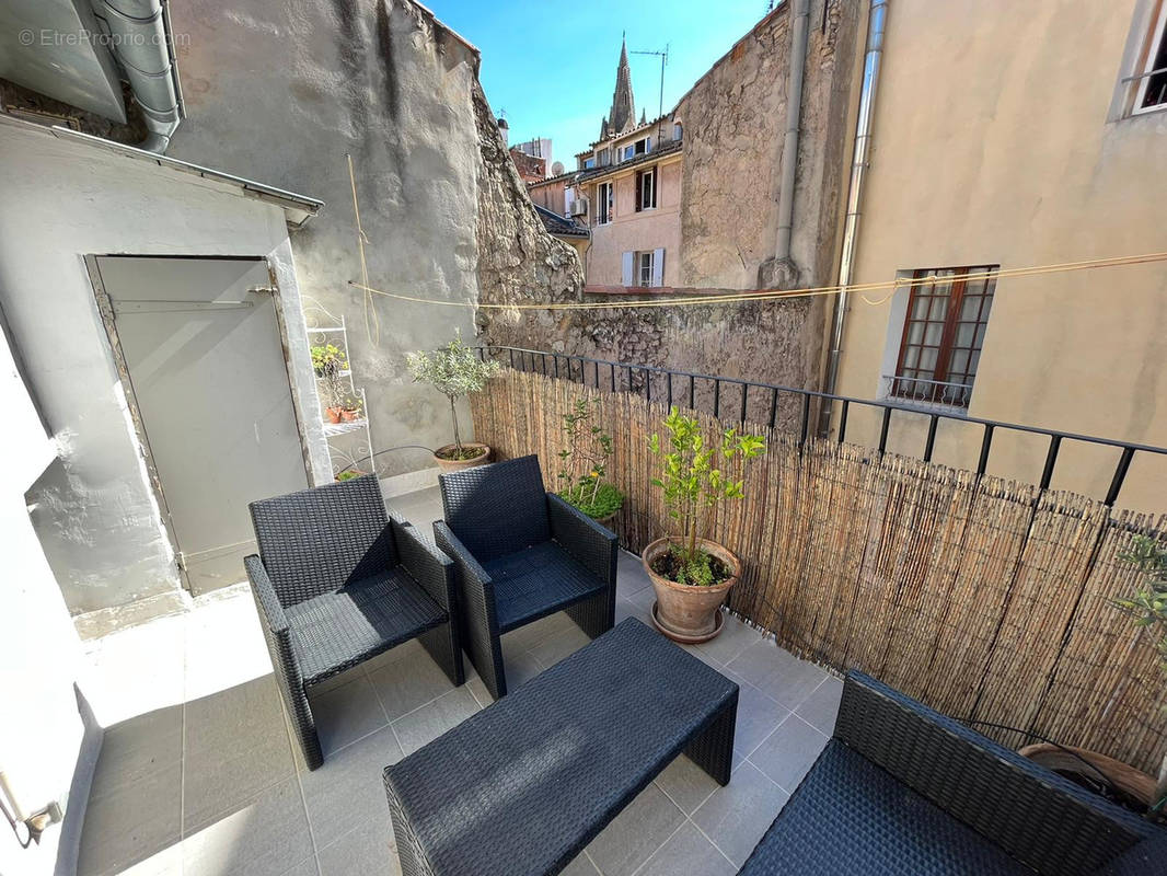 Appartement à AIX-EN-PROVENCE