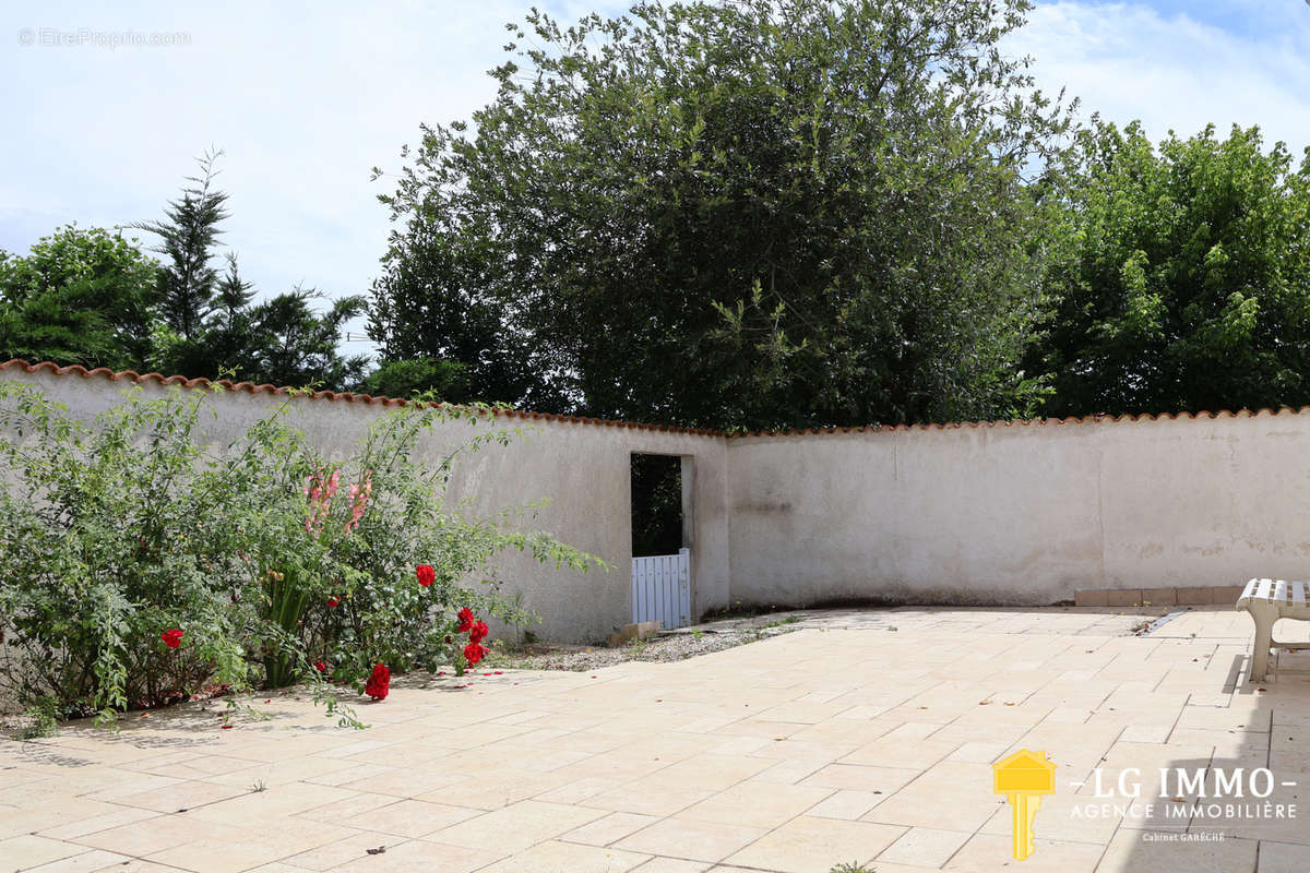 Maison à MESCHERS-SUR-GIRONDE