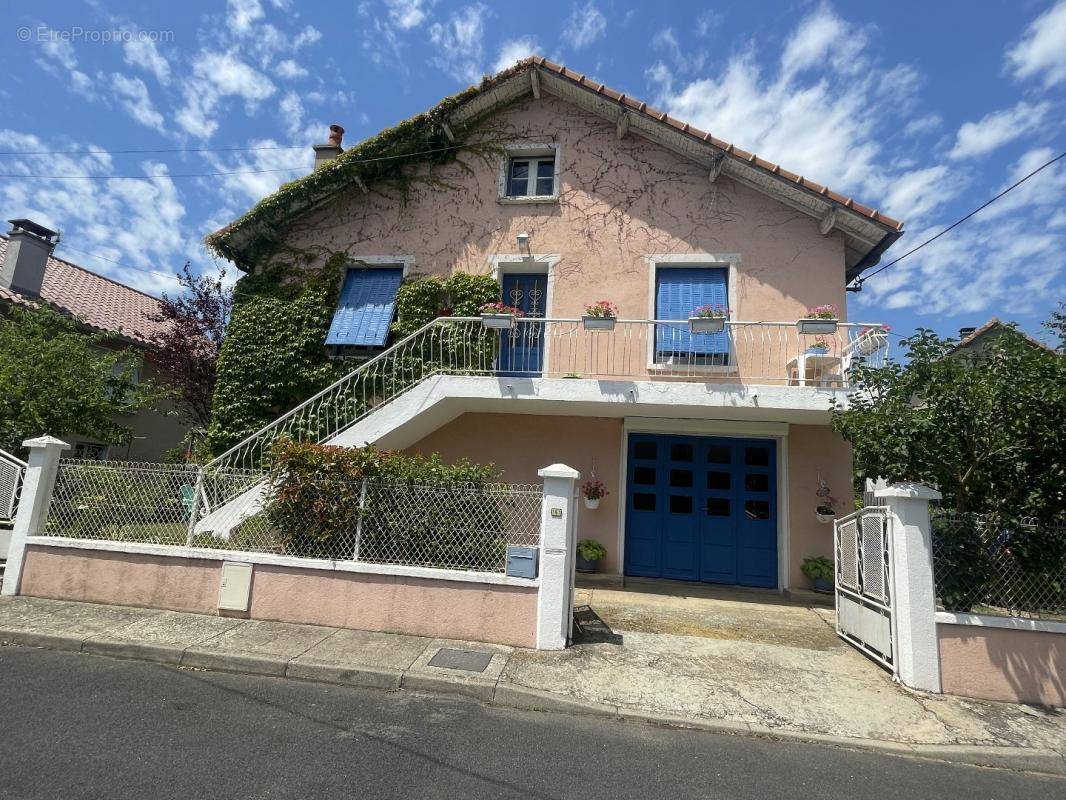 Maison à MILLAU