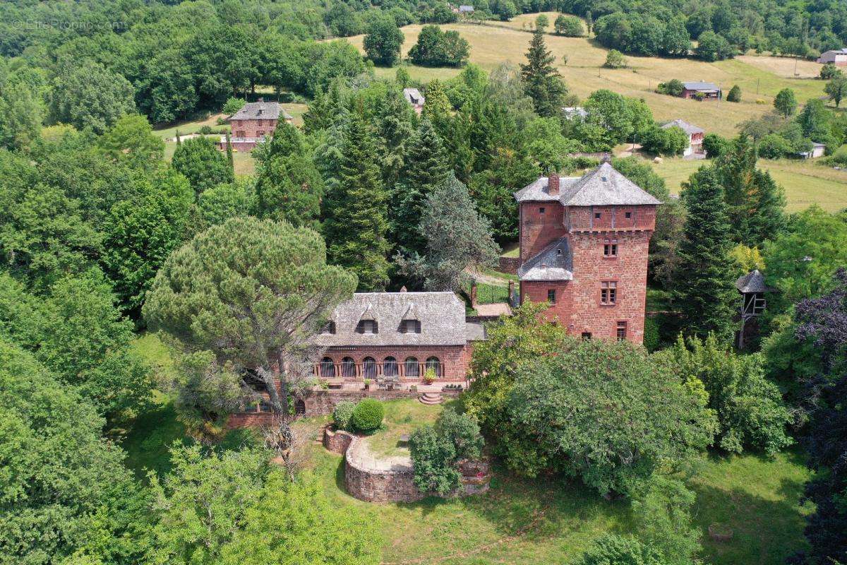 Maison à VILLECOMTAL