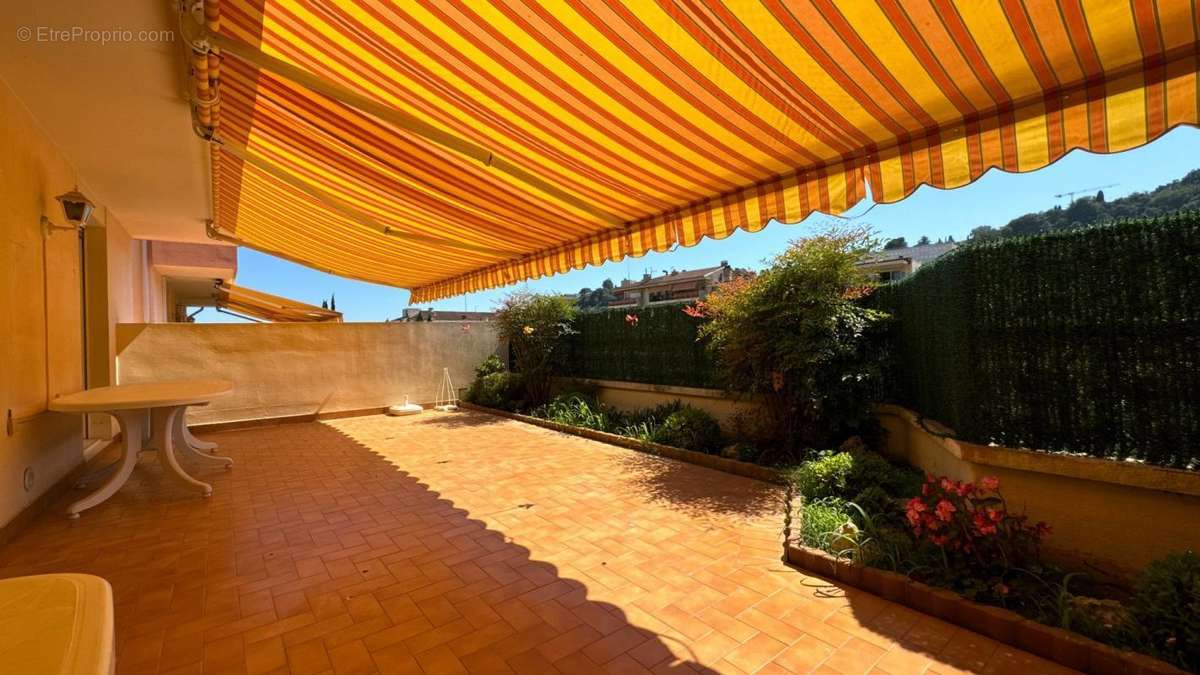 Appartement à MENTON