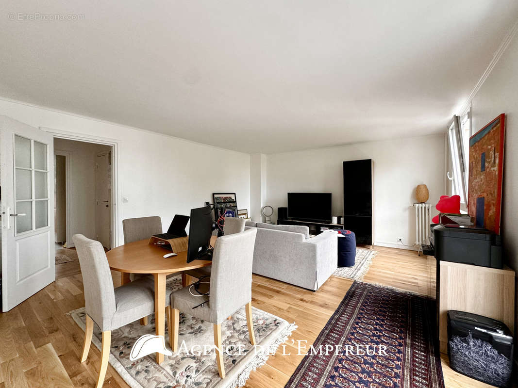 Appartement à RUEIL-MALMAISON