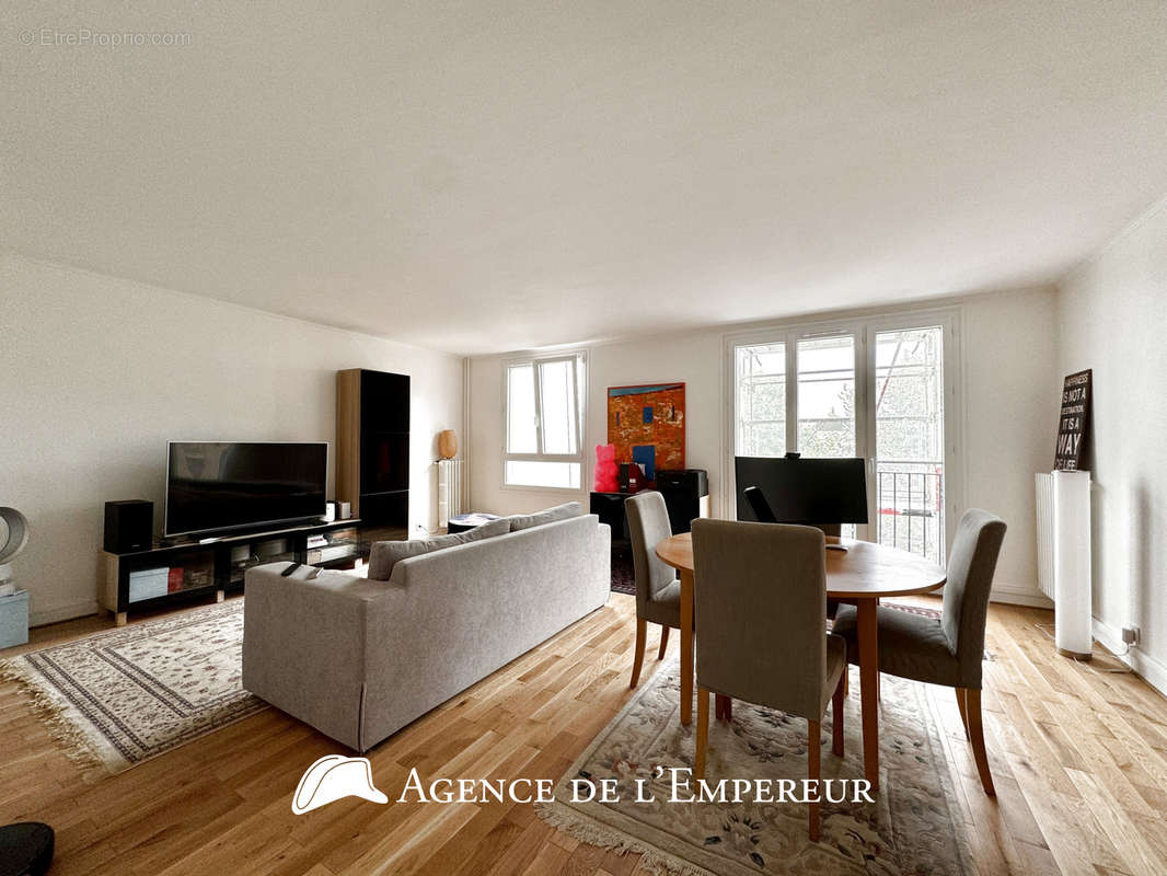 Appartement à RUEIL-MALMAISON