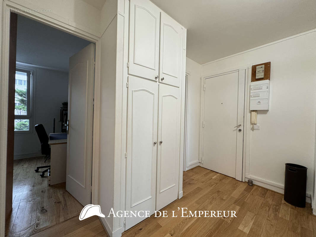 Appartement à RUEIL-MALMAISON