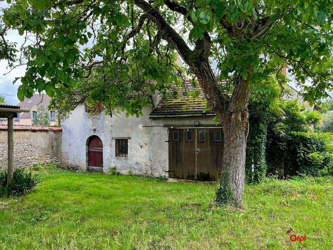 Maison à SAINT-CYR-EN-VAL