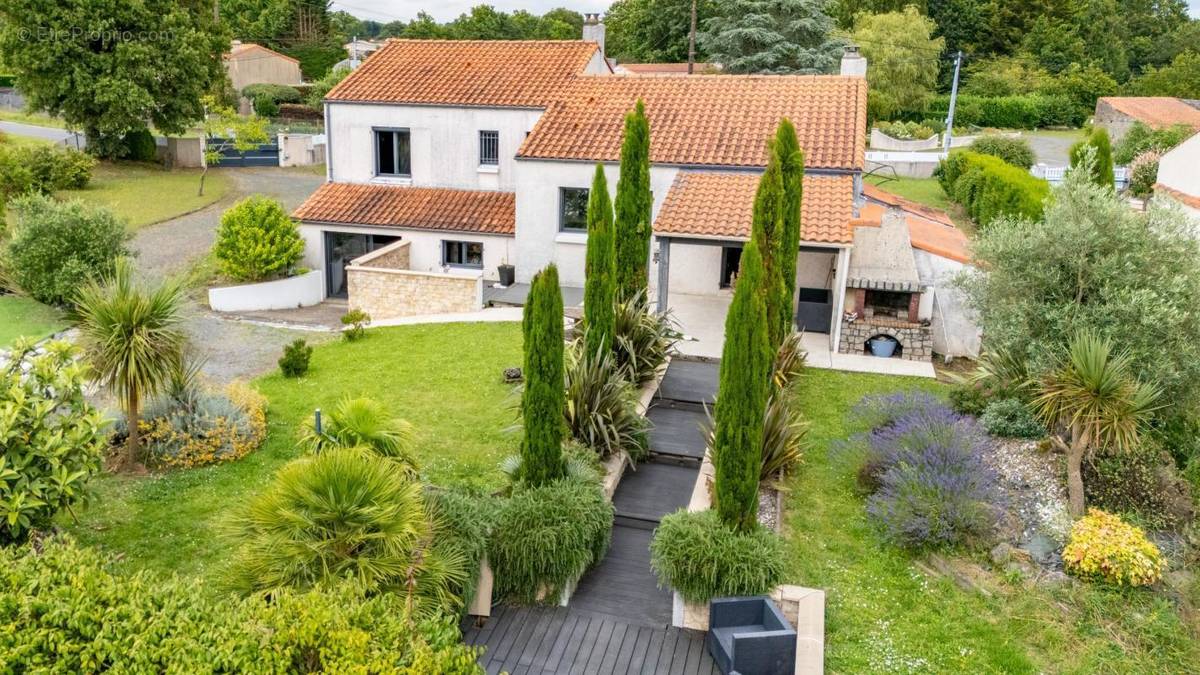 Maison à GORGES