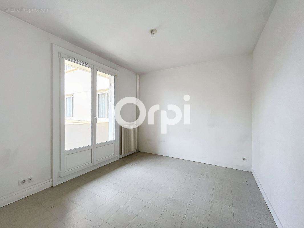 Appartement à CLERMONT