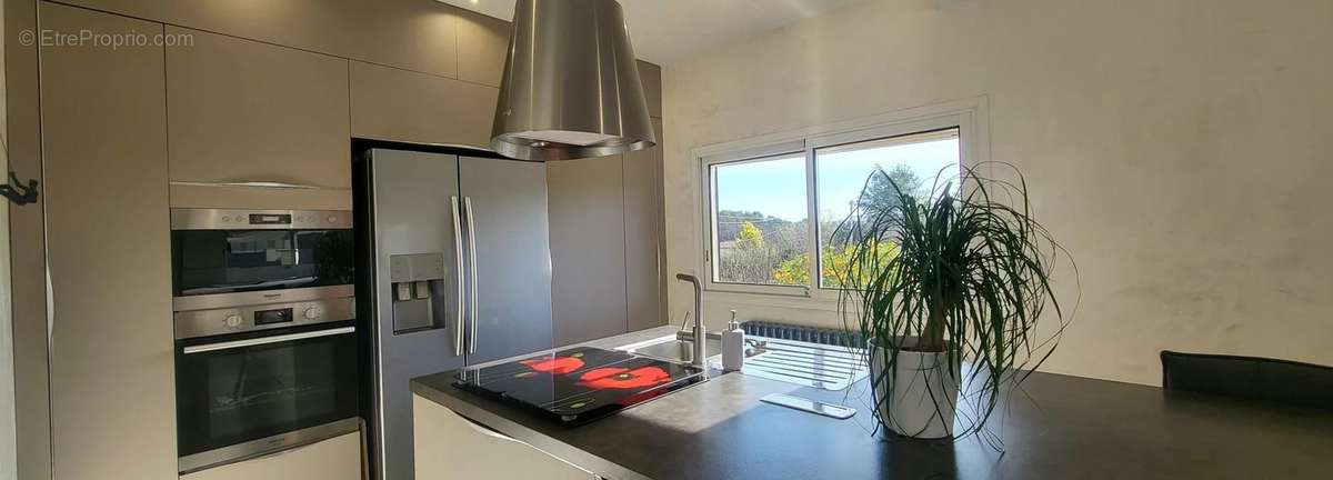 Appartement à VENCE