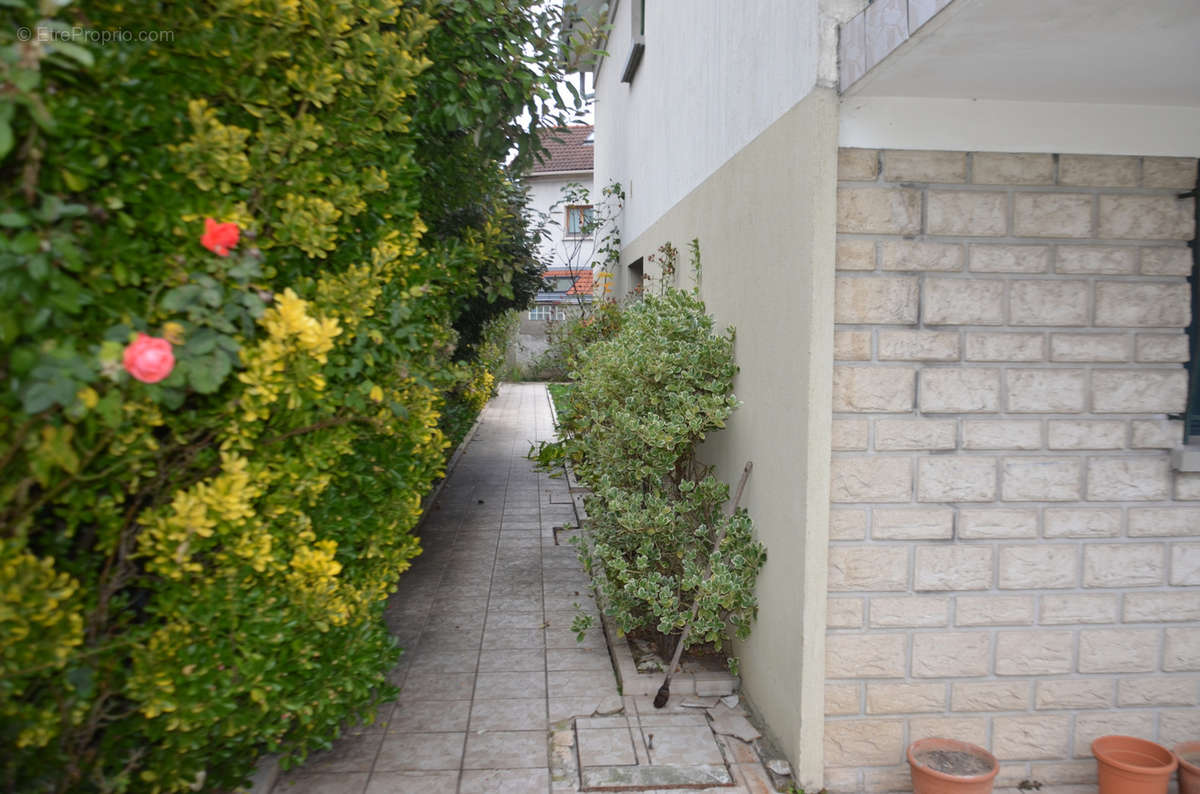 Maison à CHAMPIGNY-SUR-MARNE