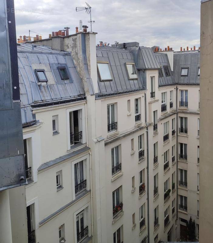 Appartement à PARIS-8E