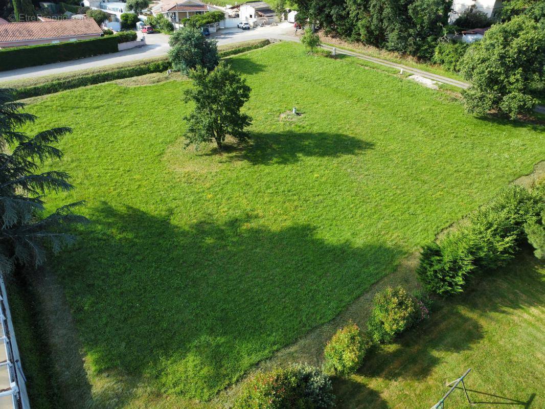 Terrain à SAINT-AIGNAN