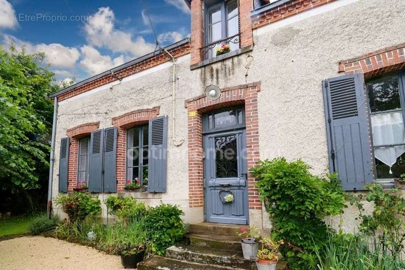 Maison à JOUAC