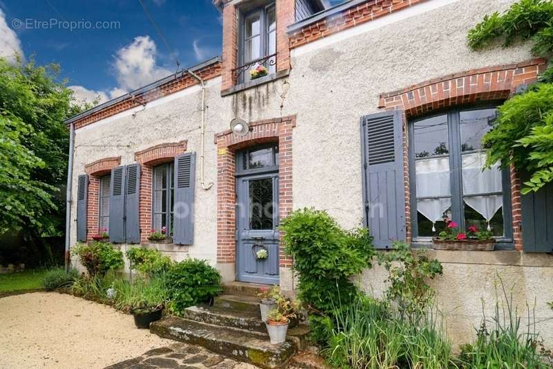 Maison à JOUAC