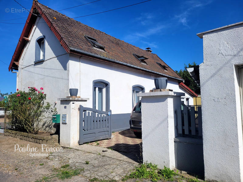 Maison à VAULX-VRAUCOURT