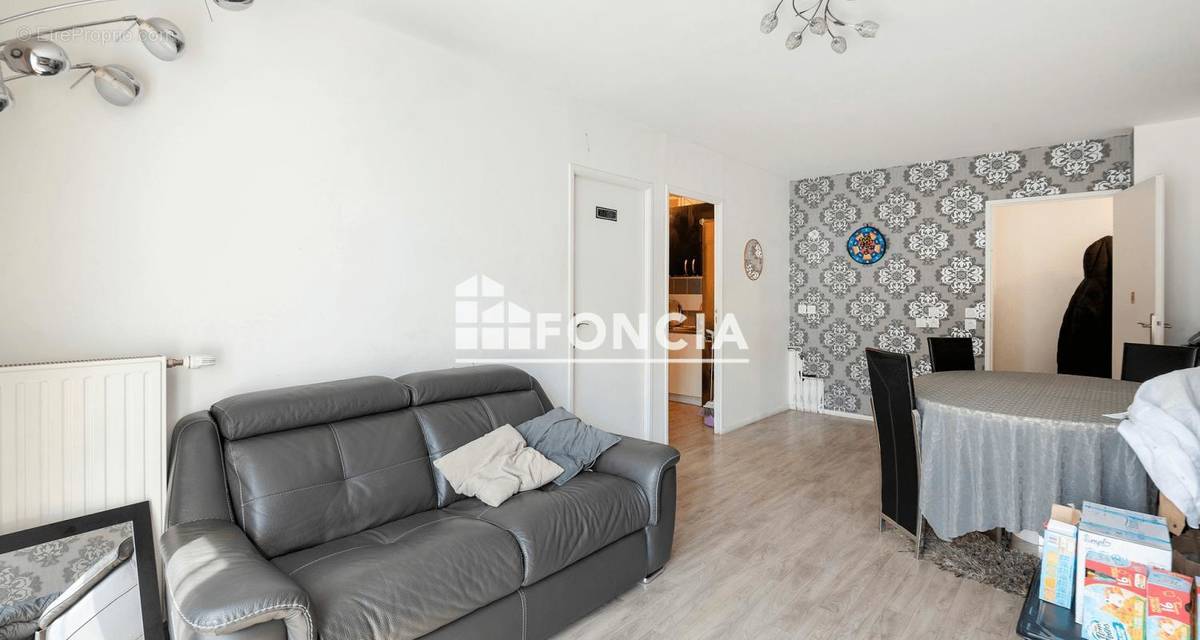 Appartement à BONNEUIL-SUR-MARNE