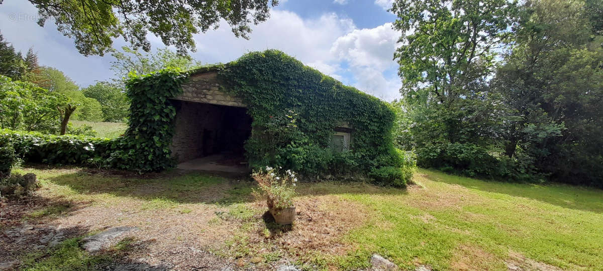 Maison à SERIGNAC