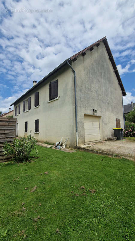 Maison à LUBERSAC