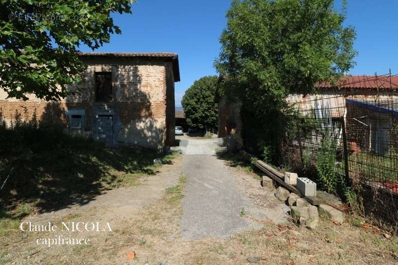 Maison à SAINT-MARCEL-LES-VALENCE