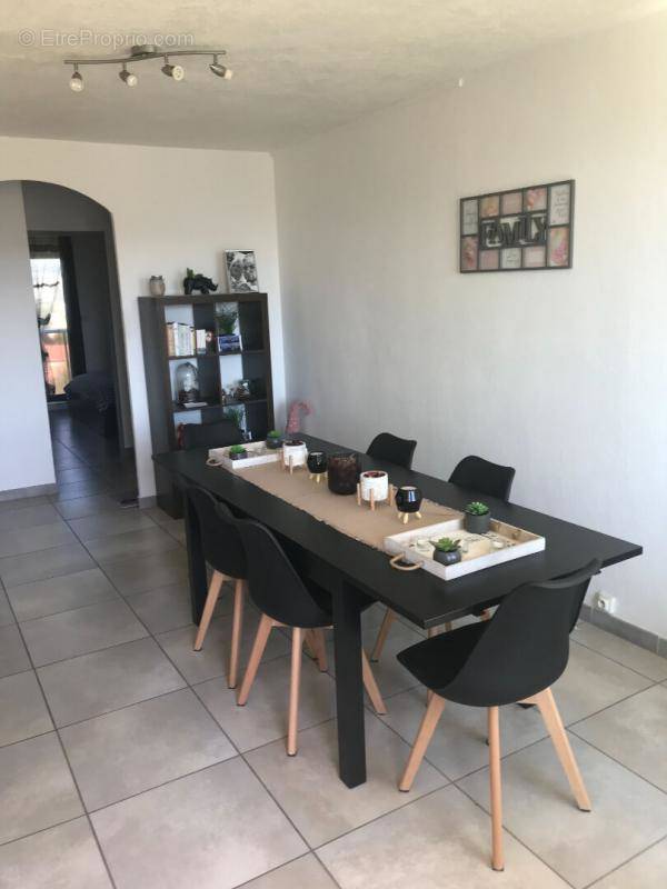 Appartement à MARSEILLE-10E