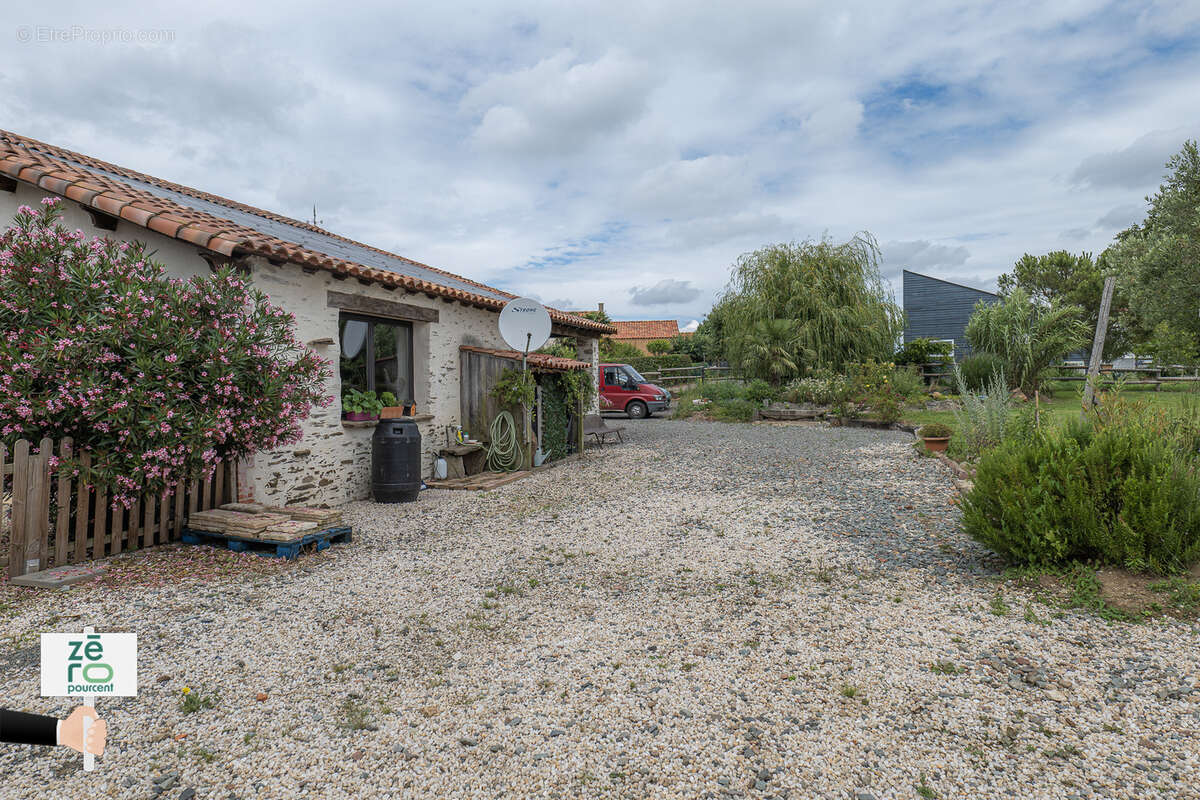 Maison à LE CHAMP-SAINT-PERE