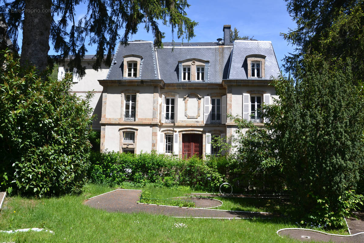 Appartement à LA BOURBOULE