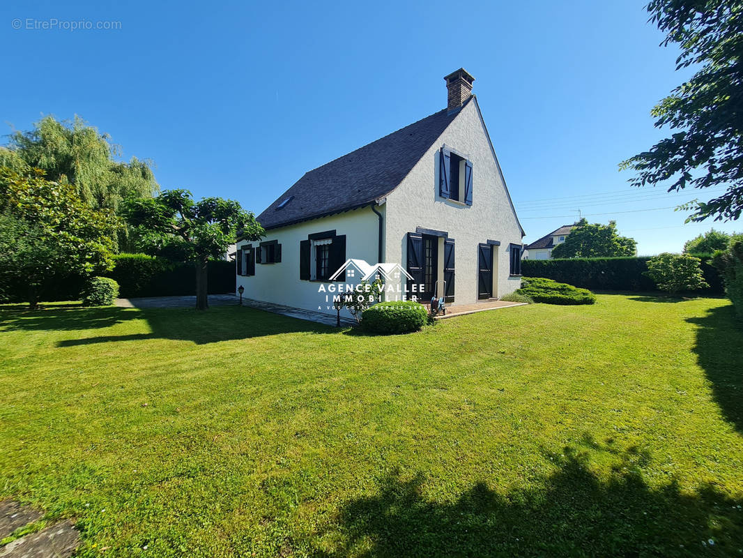 Maison à SAINTRY-SUR-SEINE