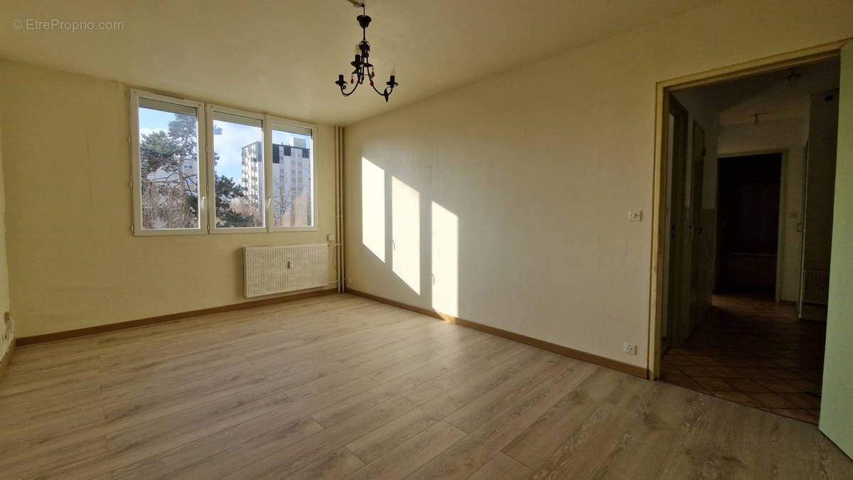 Appartement à JOUE-LES-TOURS