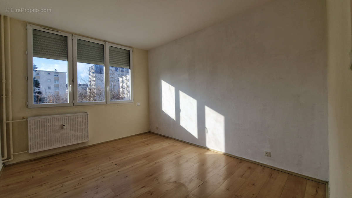 Appartement à JOUE-LES-TOURS