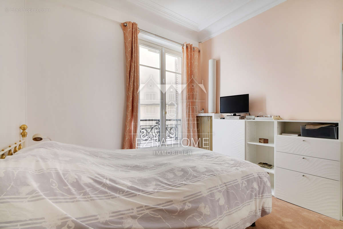 Appartement à PARIS-5E