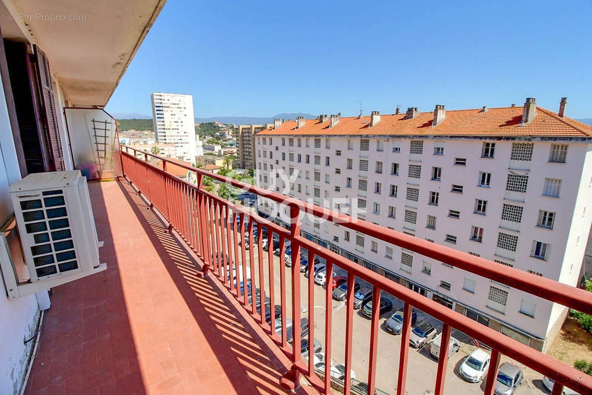 Appartement à AJACCIO