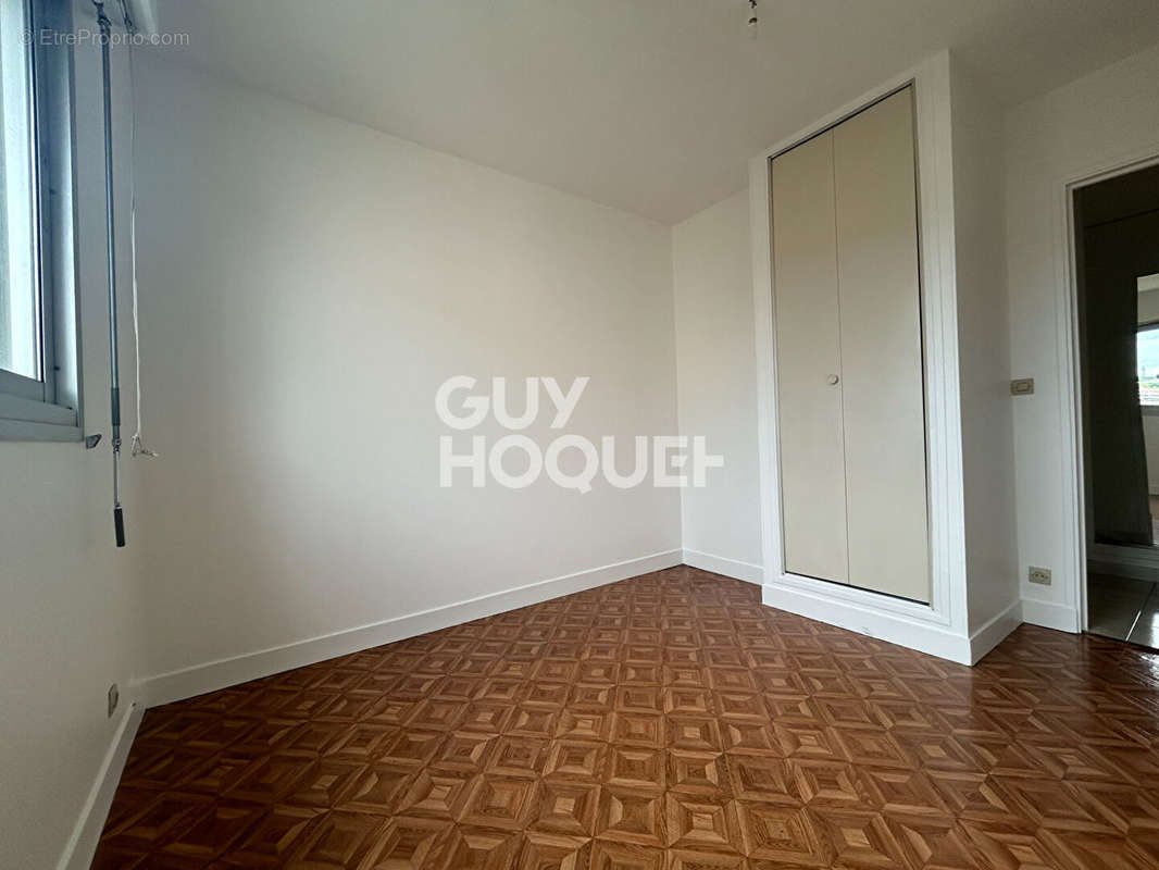 Appartement à NEUILLY-PLAISANCE