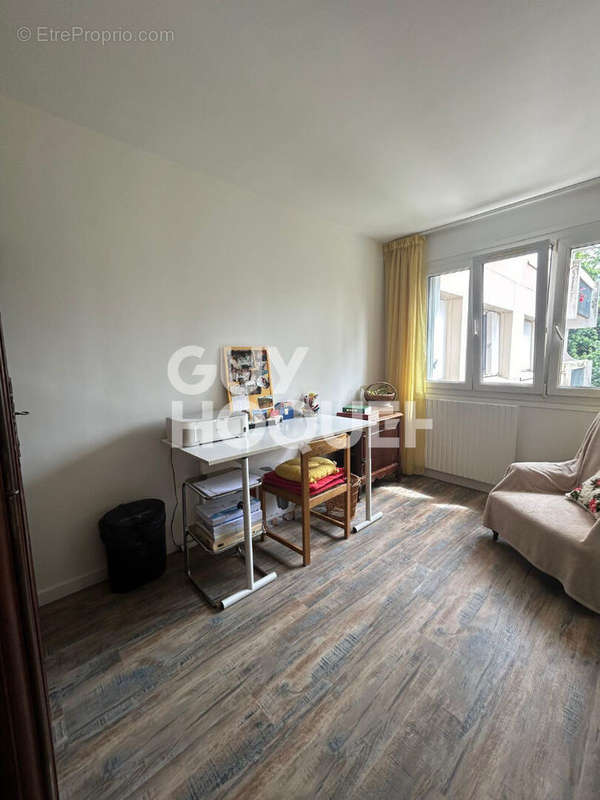 Appartement à NEUILLY-SUR-MARNE