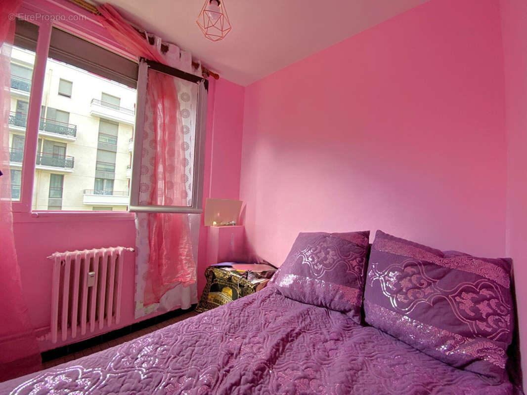 Appartement à CLICHY